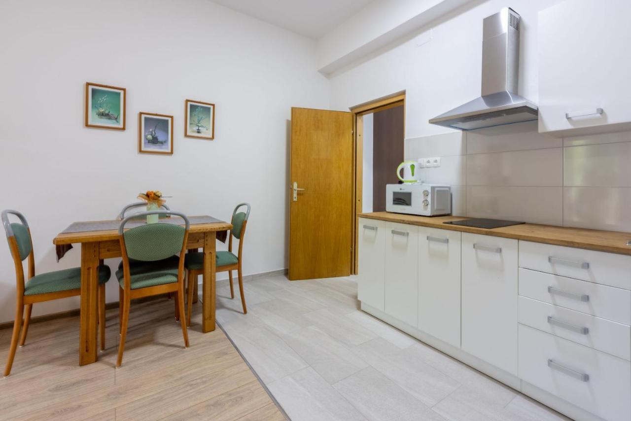 Apartments Ankica Crikvenica Exterior foto