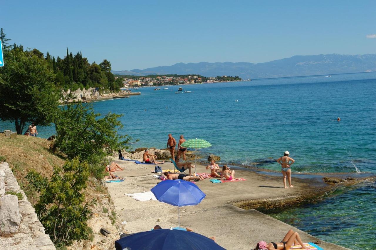 Apartments Ankica Crikvenica Exterior foto